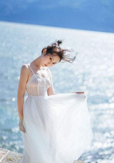 阿登高地-预告国语迅雷下载