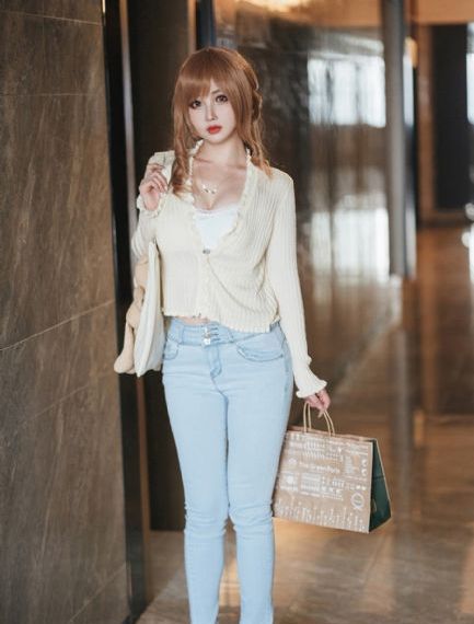 我死后，暴君哭着求我别死-免费首播高清视频观看