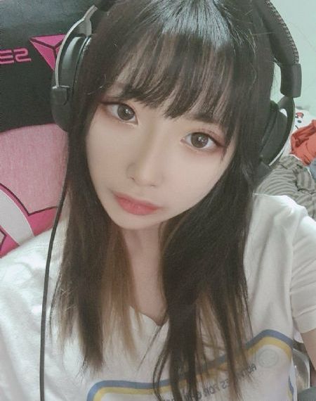 重活一世再也不当傻白甜-我不卡神马影院