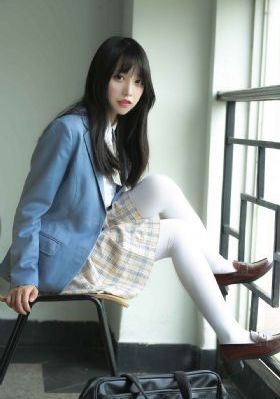 罗莎莉2023-迅雷极速版手机在线看