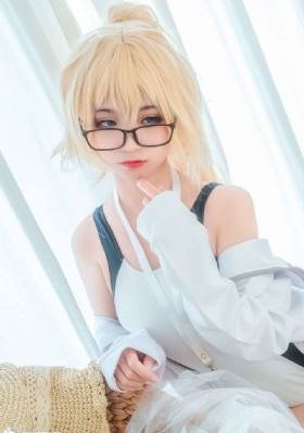 嗨！看电视-无删减迅雷极速版下载