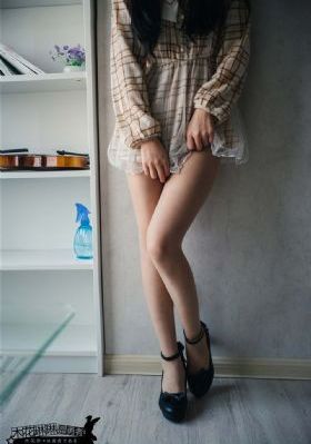 总统千金欧游记-琪琪电影全集免费播放