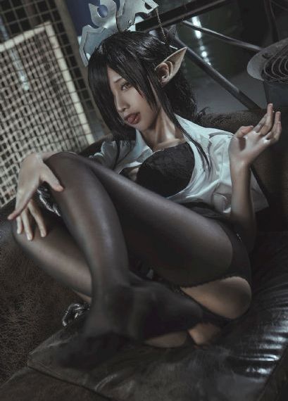 结婚后，我把冰山女总裁气哭了-手机迅雷国产在线观看