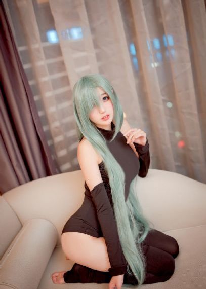 盛装舞步爱作战粤语-快播影视在线观看