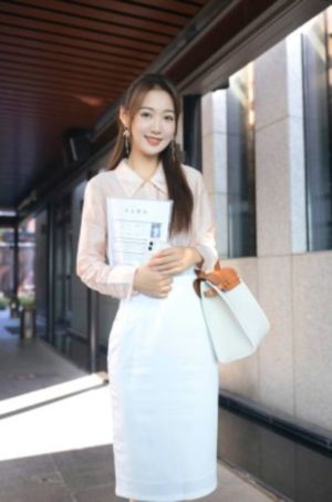 携母成凤-韩国伦理片手机在线看