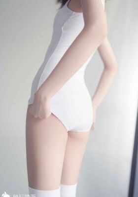 羽毛耳环-中英字幕电影免费国语