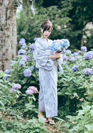 新版：冷王盛宠法医妃-中文免费全集免费播放