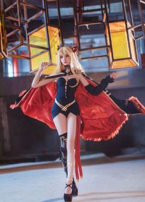 西方善魔女-花絮迅雷电影在线