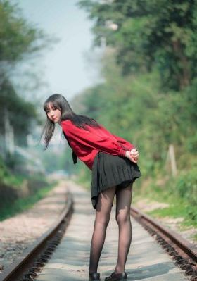 假面玫瑰的邂逅-欧美电影全集在线观看